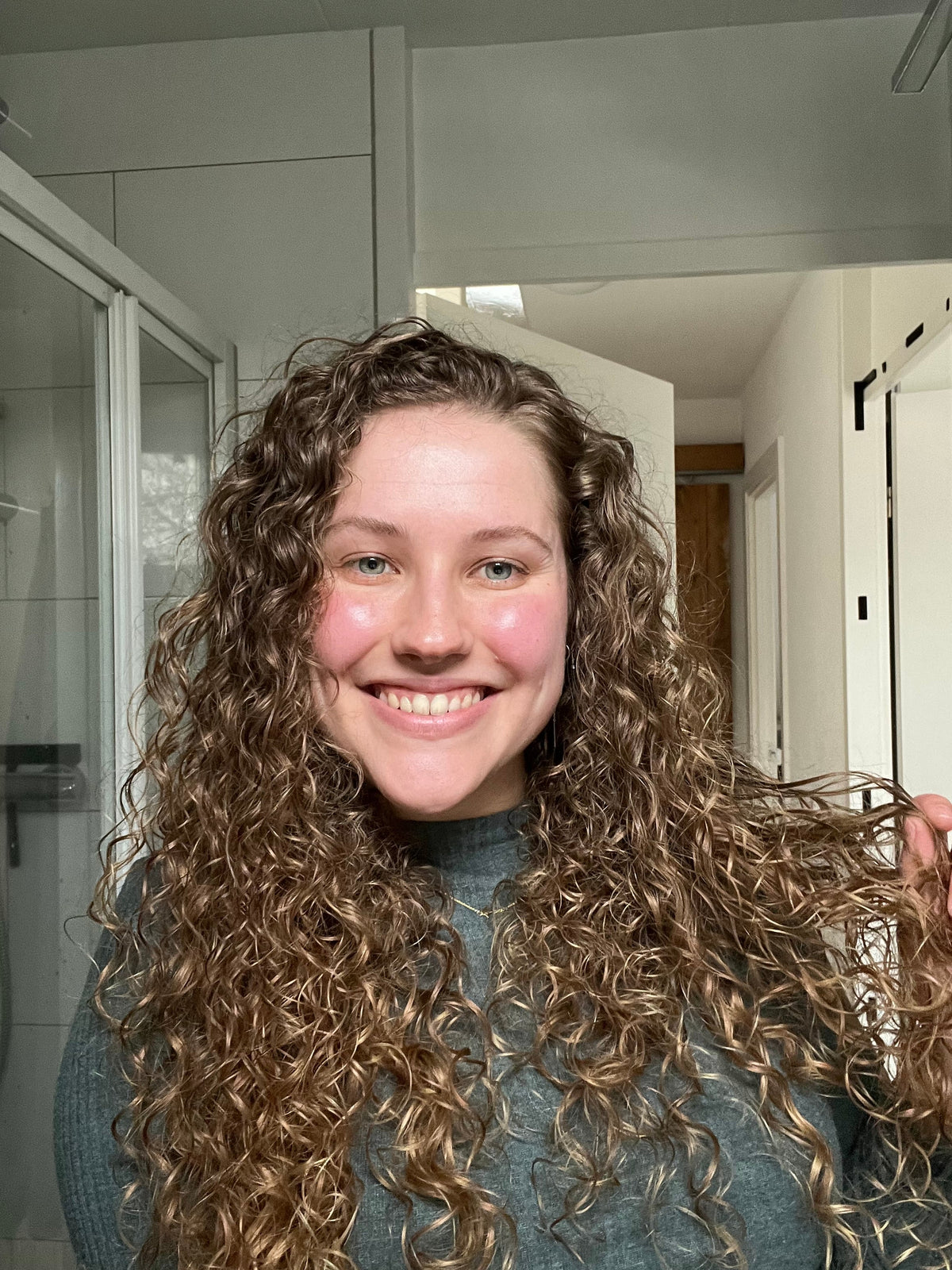 Loved by 100,000+ people with curls